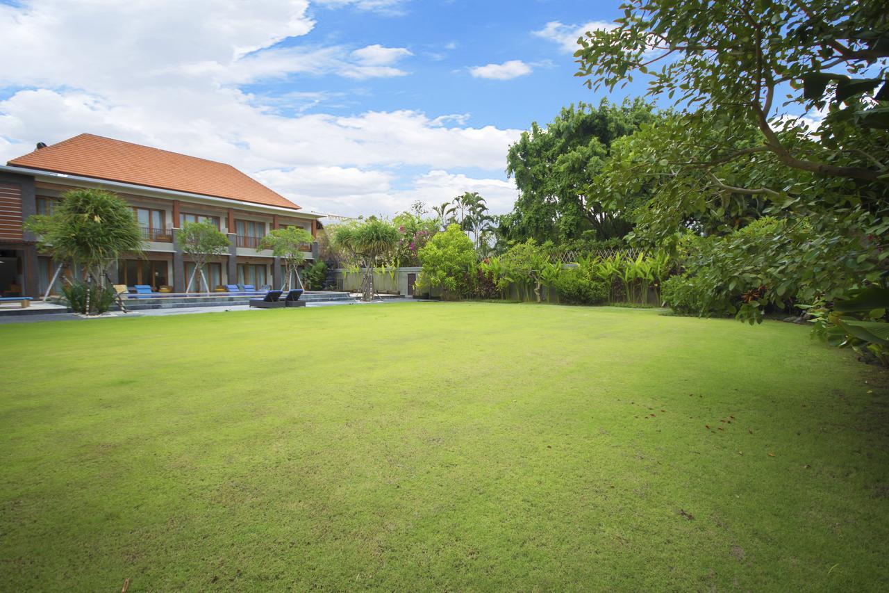 Kubu Cempaka Seminyak Hotel Ngoại thất bức ảnh